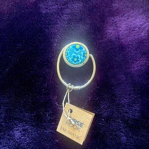 NWT Purse Hook Fab Swank Blue Paisley Flower Print